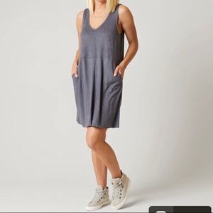 White Crow Dress With Pockets